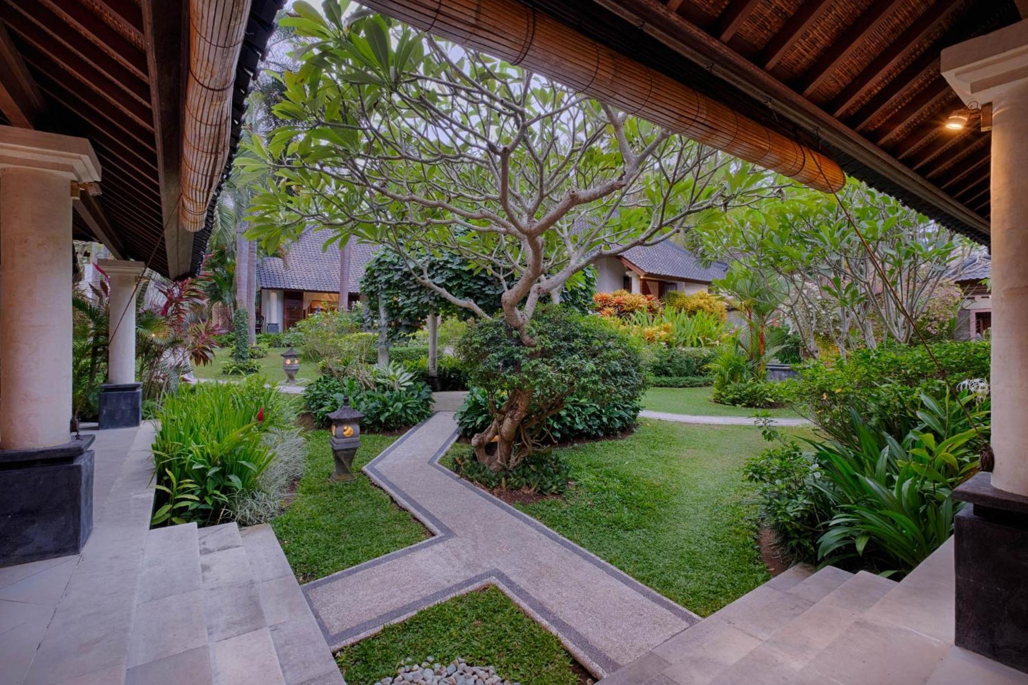 יוגיאקרטה Kutus Kutus Saba Beach Villa מראה חיצוני תמונה