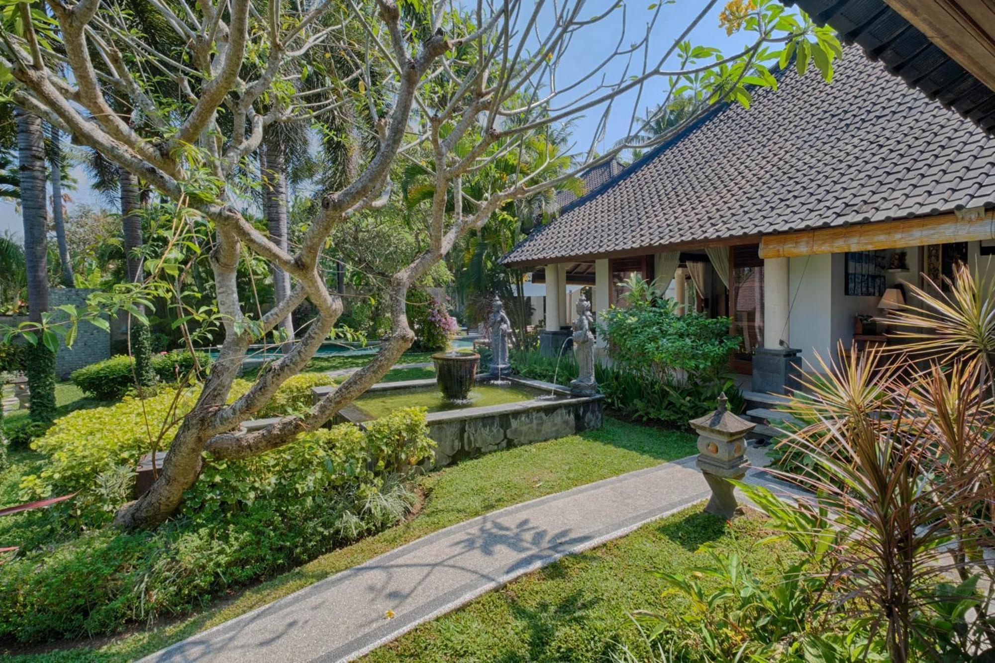יוגיאקרטה Kutus Kutus Saba Beach Villa מראה חיצוני תמונה