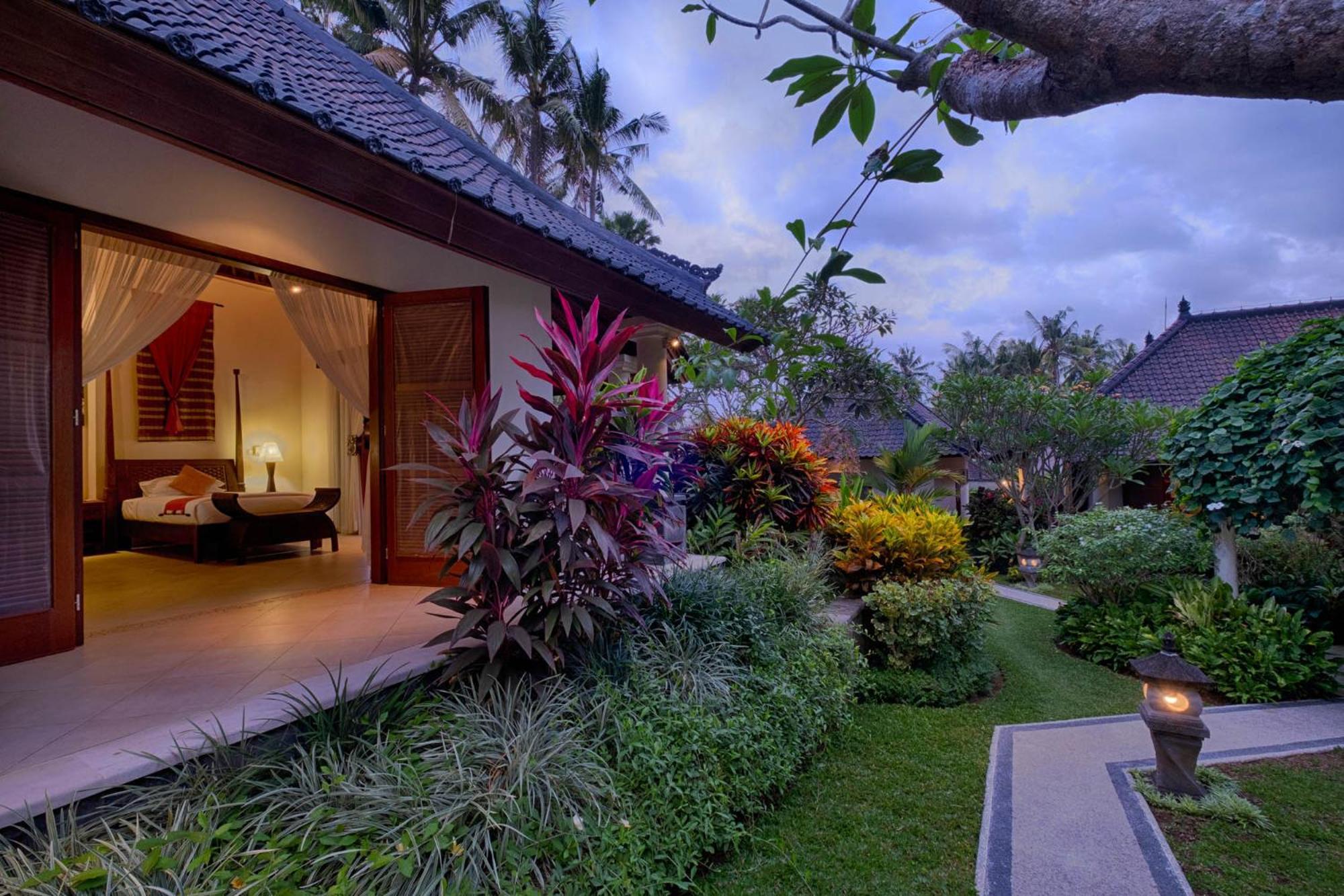 יוגיאקרטה Kutus Kutus Saba Beach Villa מראה חיצוני תמונה