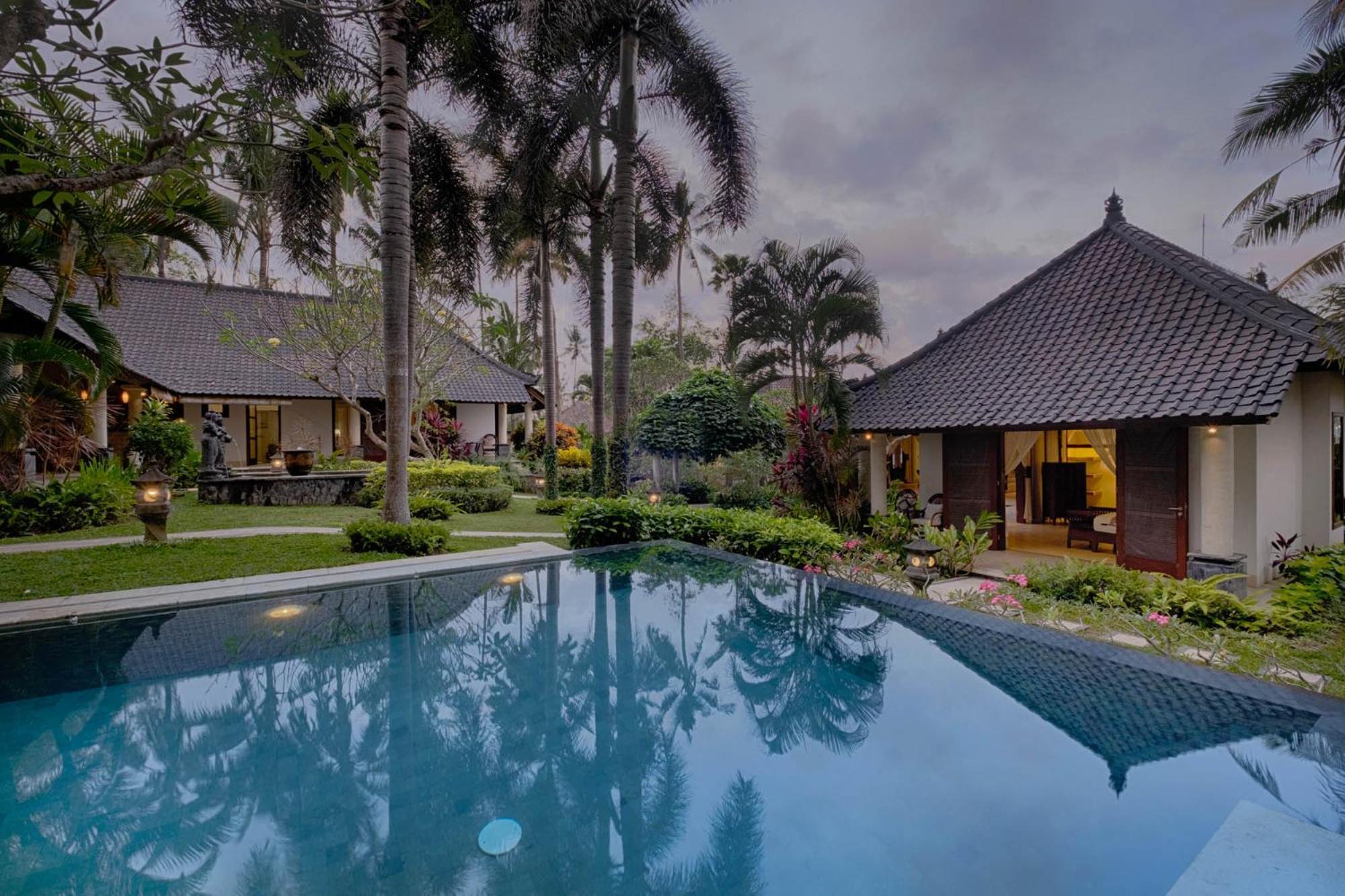 יוגיאקרטה Kutus Kutus Saba Beach Villa מראה חיצוני תמונה