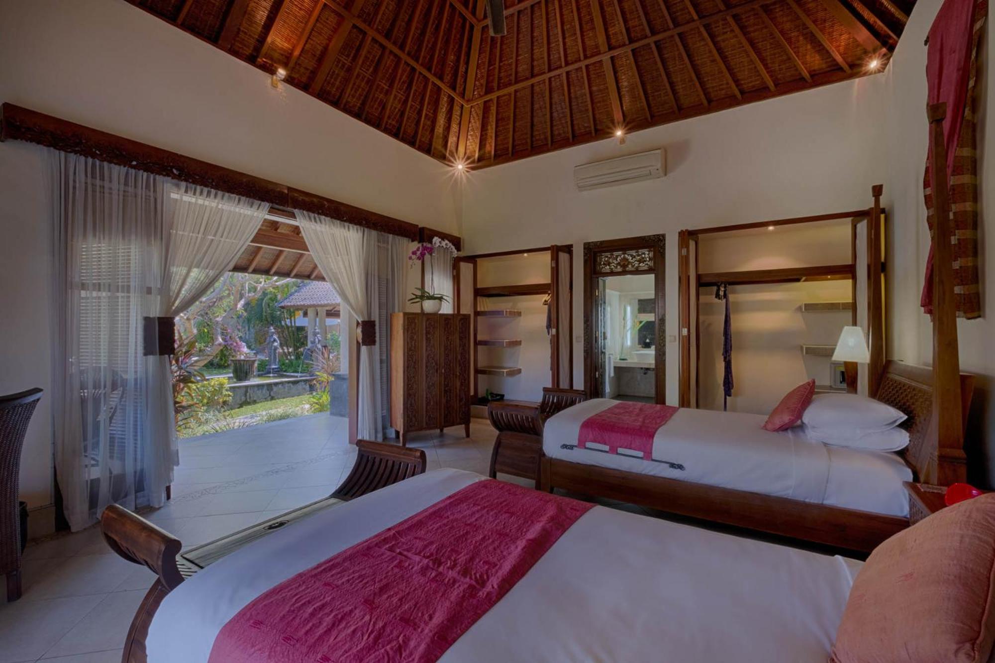 יוגיאקרטה Kutus Kutus Saba Beach Villa מראה חיצוני תמונה